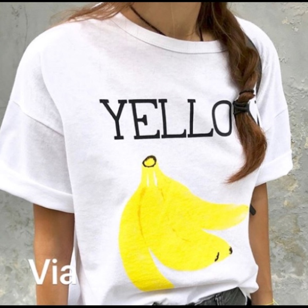 ✨FLASH SALE✨Yellow Banana 🍌 Tee
